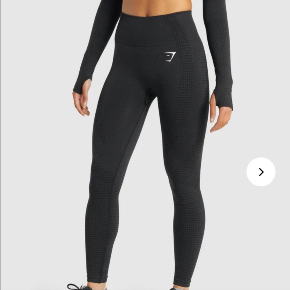 Gymshark Vital Seamless Leggings NWOT size M- Black Marl